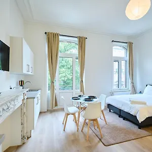 Living Apartment